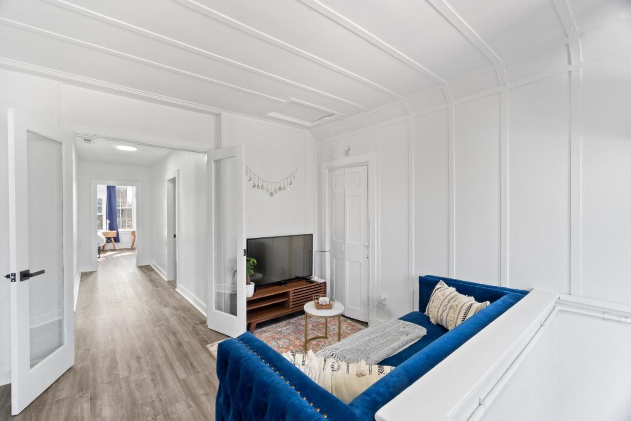 Appartamento Cozy Gem In The Heart Of East Rock With Free Parking Near Yale And Dt New Haven Esterno foto